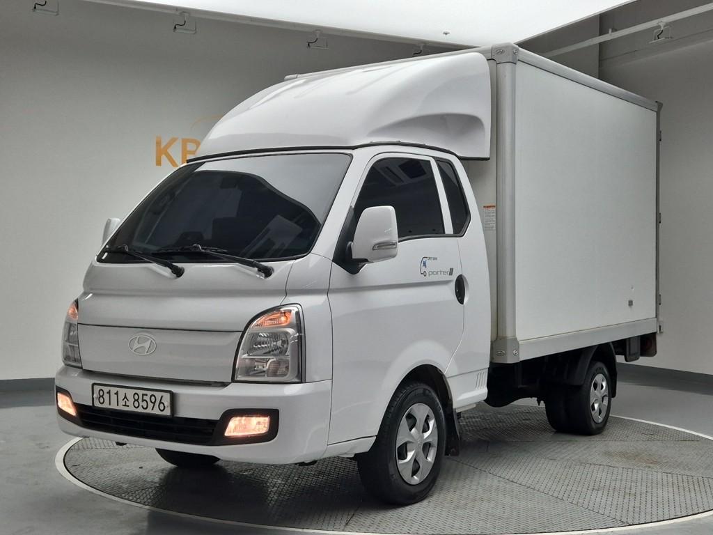 Hyundai Porter II LPG Super Cab LPG High Fixed Floor Long Wheelbase Super Cab