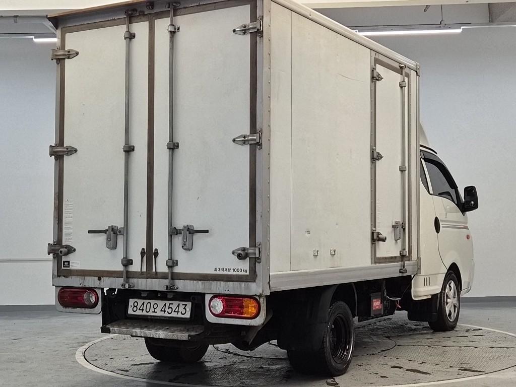 Hyundai Porter II Super Cab High Fixed Floor Long Wheelbase Super Cab 4