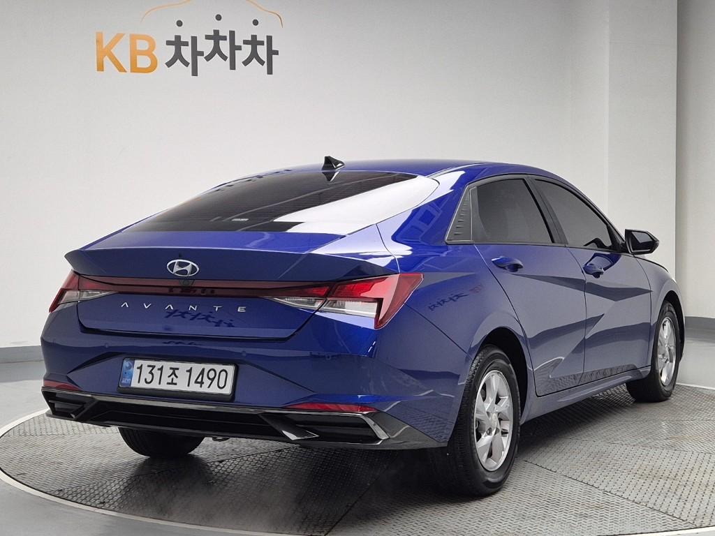 Hyundai Avante CN7 Modern Smart Stream 1.6 Gasoline — фото 3