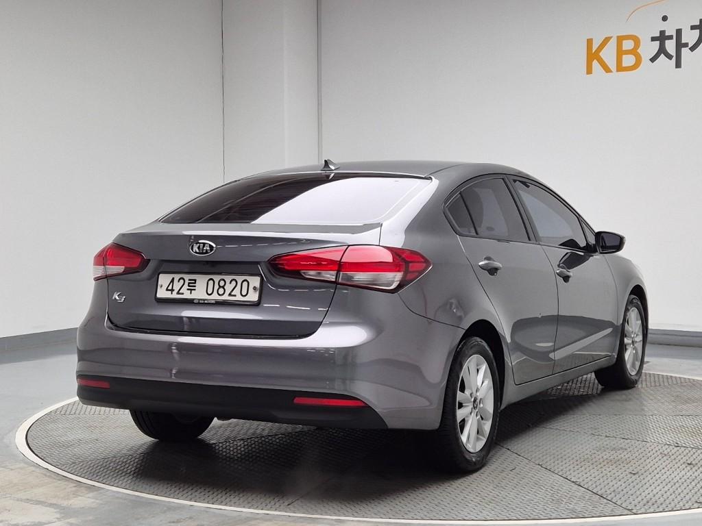 Kia K3 2016 photo 3