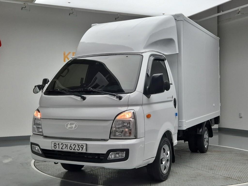 Hyundai Porter II Standard Cab LPG Long Wheelbase Standard Cab