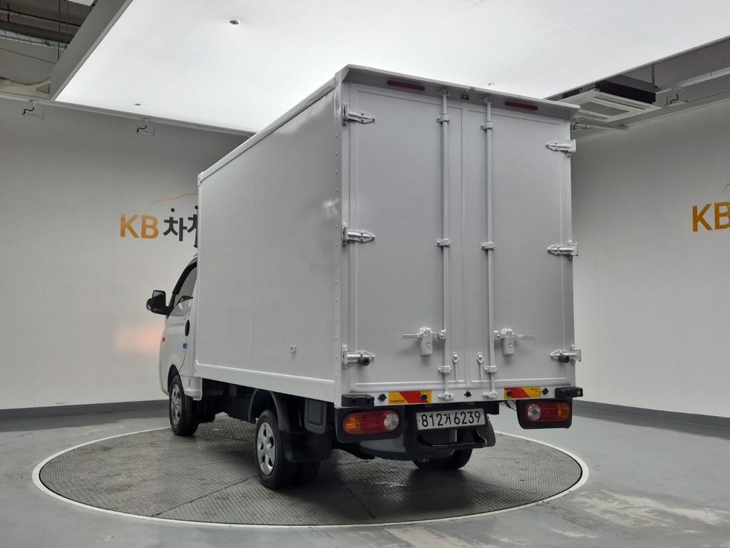 Hyundai Porter II Standard Cab LPG Long Wheelbase Standard Cab 3