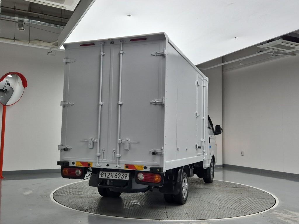 Hyundai Porter II Standard Cab LPG Long Wheelbase Standard Cab 4