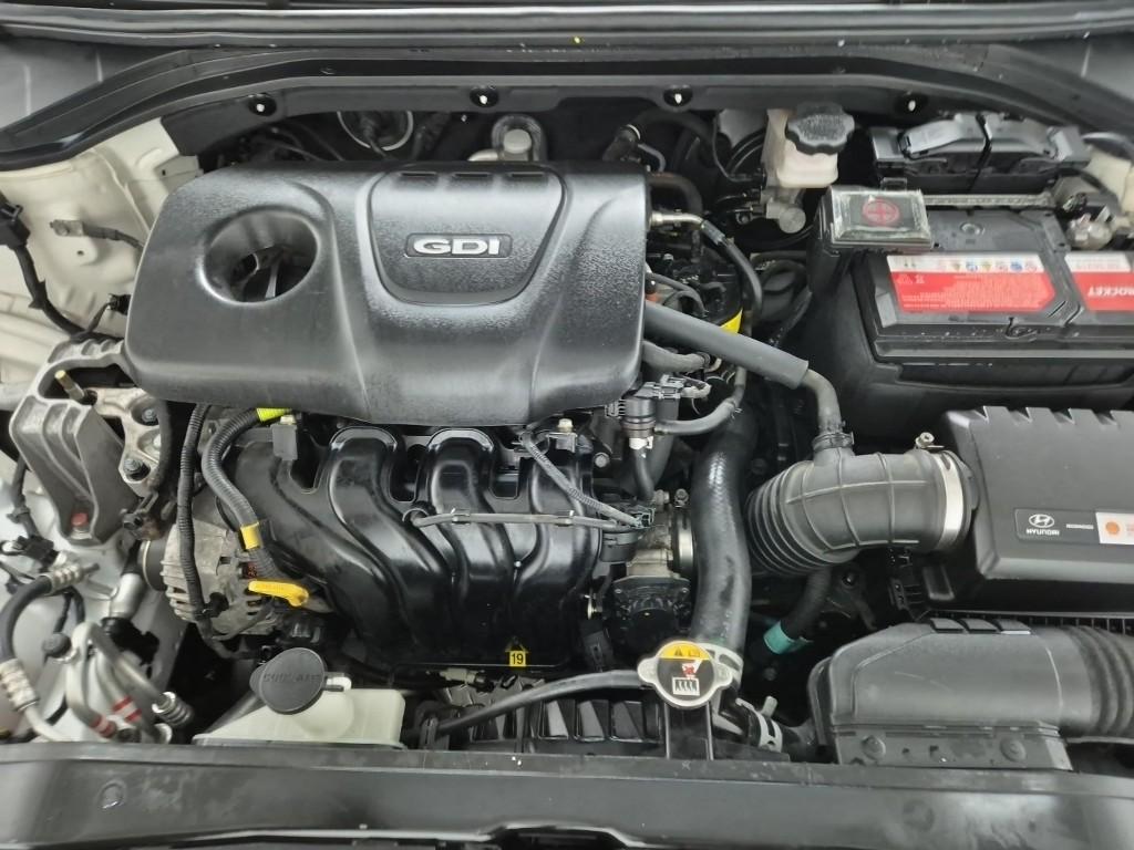Hyundai Avante AD Value Plus 1.6 GDi 6