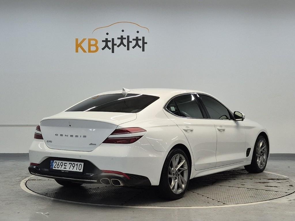 Genesis G70 2022 photo 3