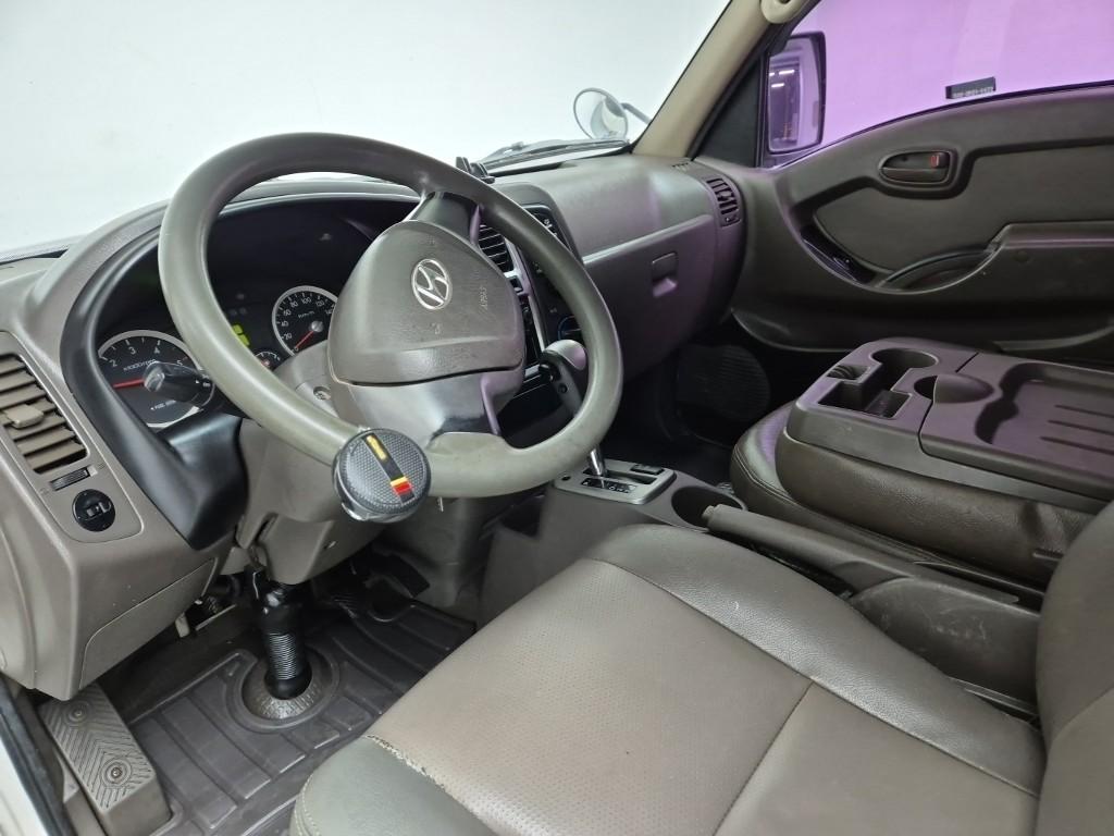 Hyundai Porter II Long Wheelbase Super Long Wheelbase Double Cab 7