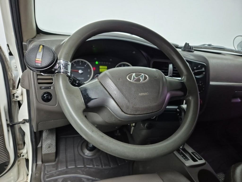 Hyundai Porter II Long Wheelbase Super Long Wheelbase Double Cab 9