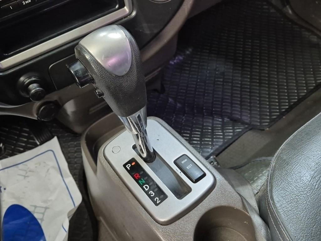 Hyundai Porter II Long Wheelbase Super Long Wheelbase Super Cab 8