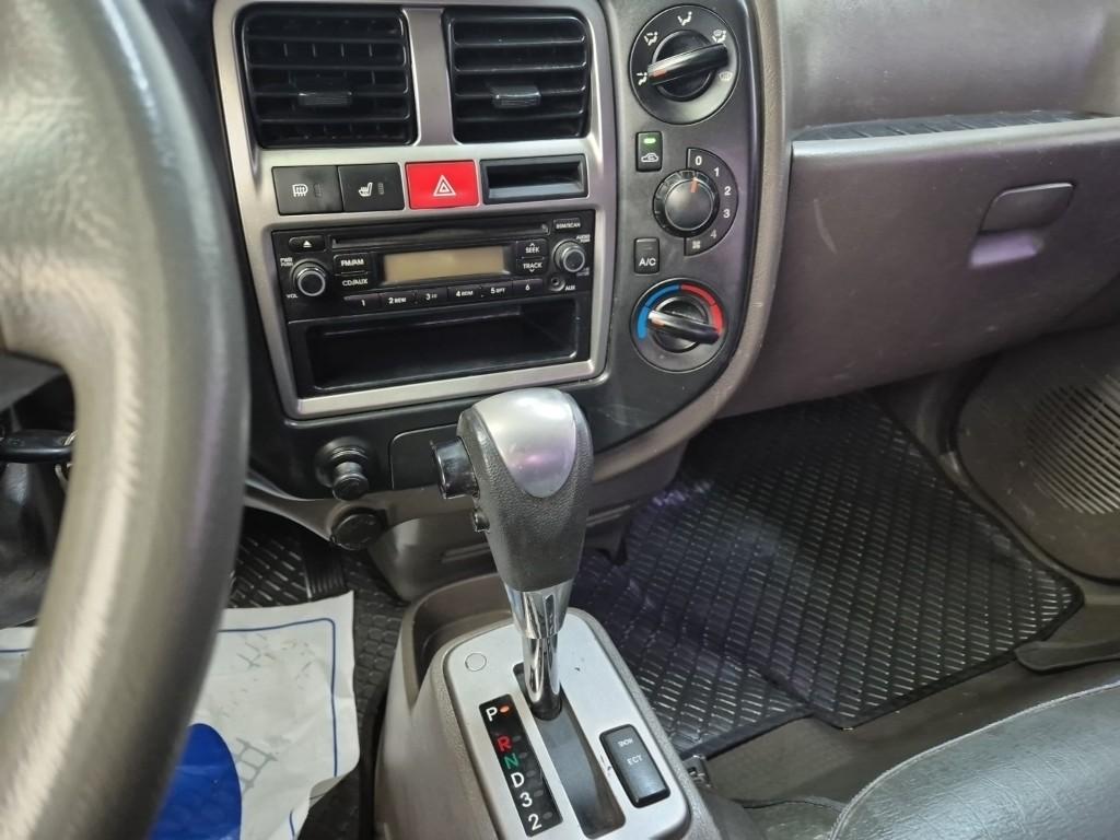 Hyundai Porter II Long Wheelbase Super Long Wheelbase Super Cab 10