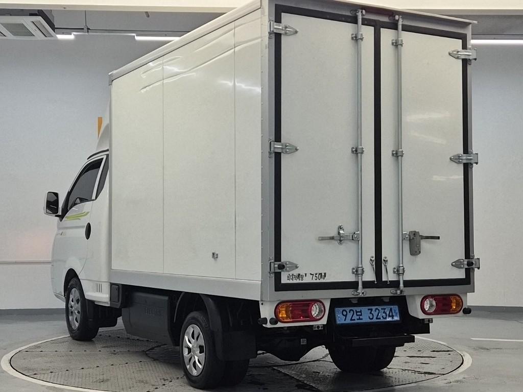 Hyundai Porter II Electric Smart Special Electric Cargo 3