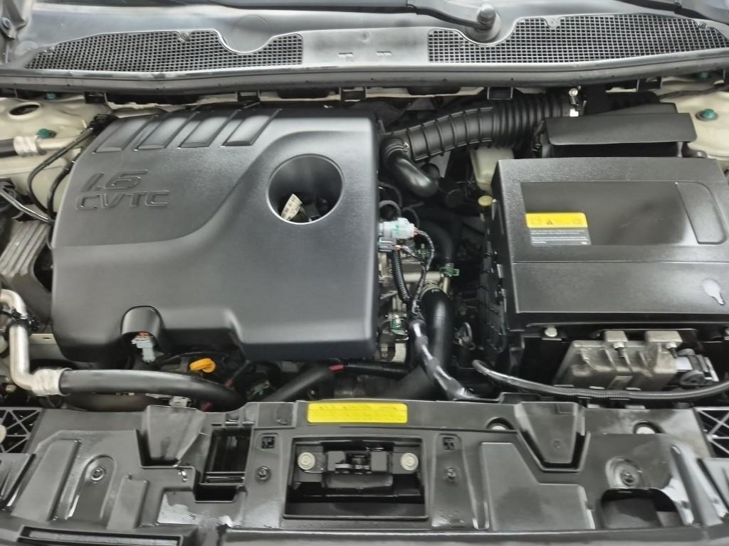 Renault SM3 Samsung New 1.6 Dual CVTC 6