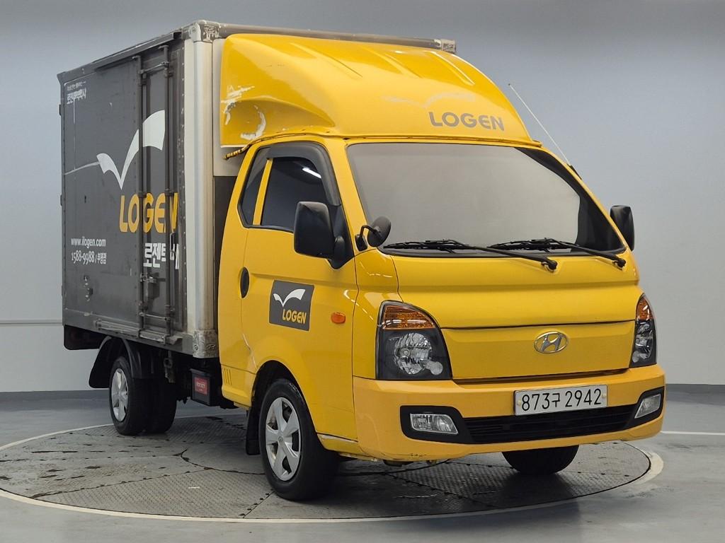 Hyundai Porter II Super Cab High Fixed Floor Long Wheelbase Super Cab 5