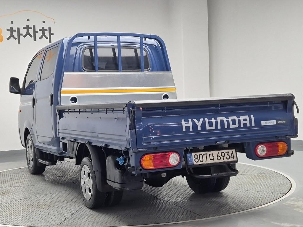 Hyundai Porter II Long Wheelbase Smart Long Wheelbase Double Cab 3