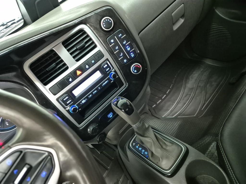 Hyundai Porter II Long Wheelbase Smart Long Wheelbase Double Cab 10