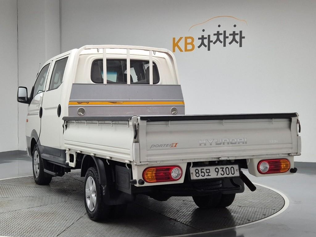Hyundai Porter II Long Wheelbase Super Long Wheelbase Double Cab 3