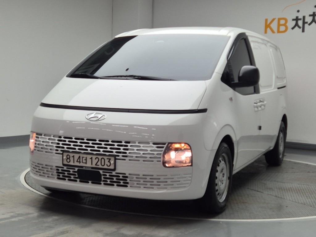 Hyundai Staria Smart Diesel 2.2 Cargo