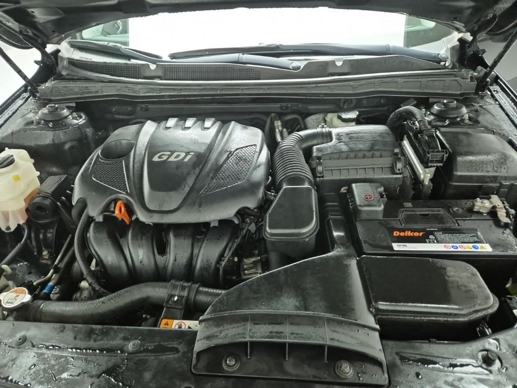 Kia K7 2013 photo 5