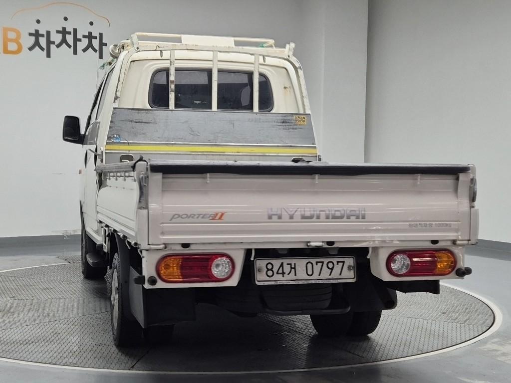 Hyundai Porter II Long Wheelbase Smart Long Wheelbase Double Cab 3
