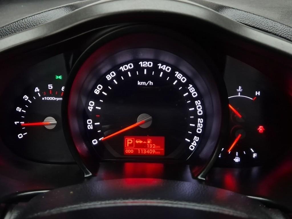 Kia Sportage R TLX Premium Type 2.0 Diesel 2WD M/ T 7