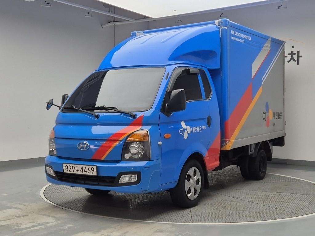 Hyundai Porter II Super Cab High Fixed Floor Long Wheelbase Super Cab