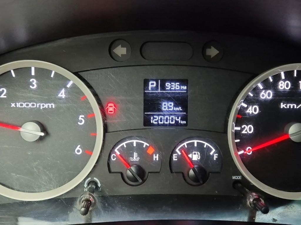 Hyundai Porter II Super Cab High Fixed Floor Long Wheelbase Super Cab 7