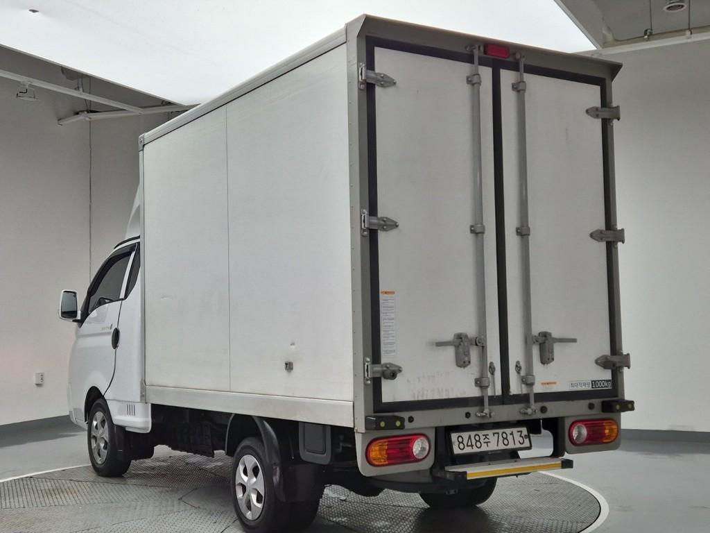 Hyundai Porter II LPG Super Cab LPG High Fixed Floor Long Wheelbase Super Cab 3