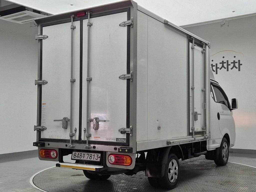 Hyundai Porter II LPG Super Cab LPG High Fixed Floor Long Wheelbase Super Cab 4