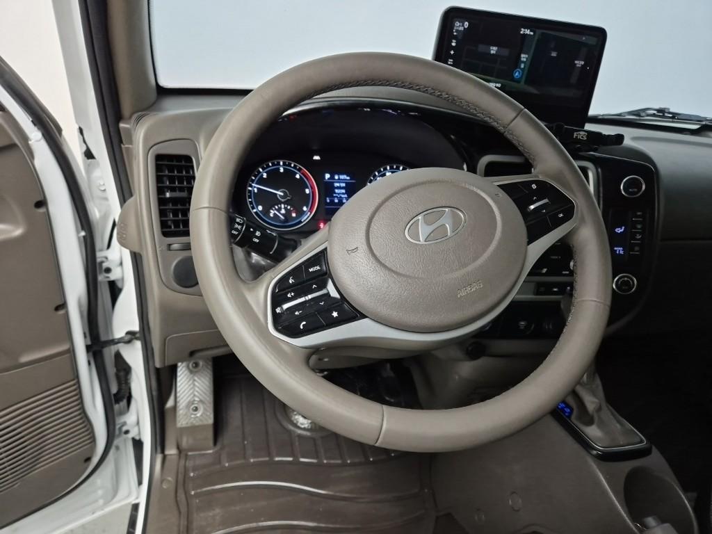 Hyundai Porter II LPG Super Cab LPG High Fixed Floor Long Wheelbase Super Cab 9