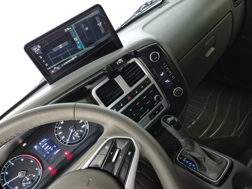 Hyundai Porter II LPG Super Cab LPG High Fixed Floor Long Wheelbase Super Cab 10