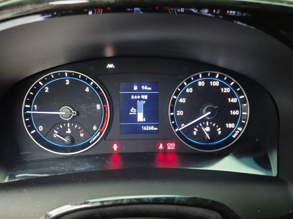 Hyundai Porter II Long Wheelbase Smart Long Wheelbase Double Cab 6