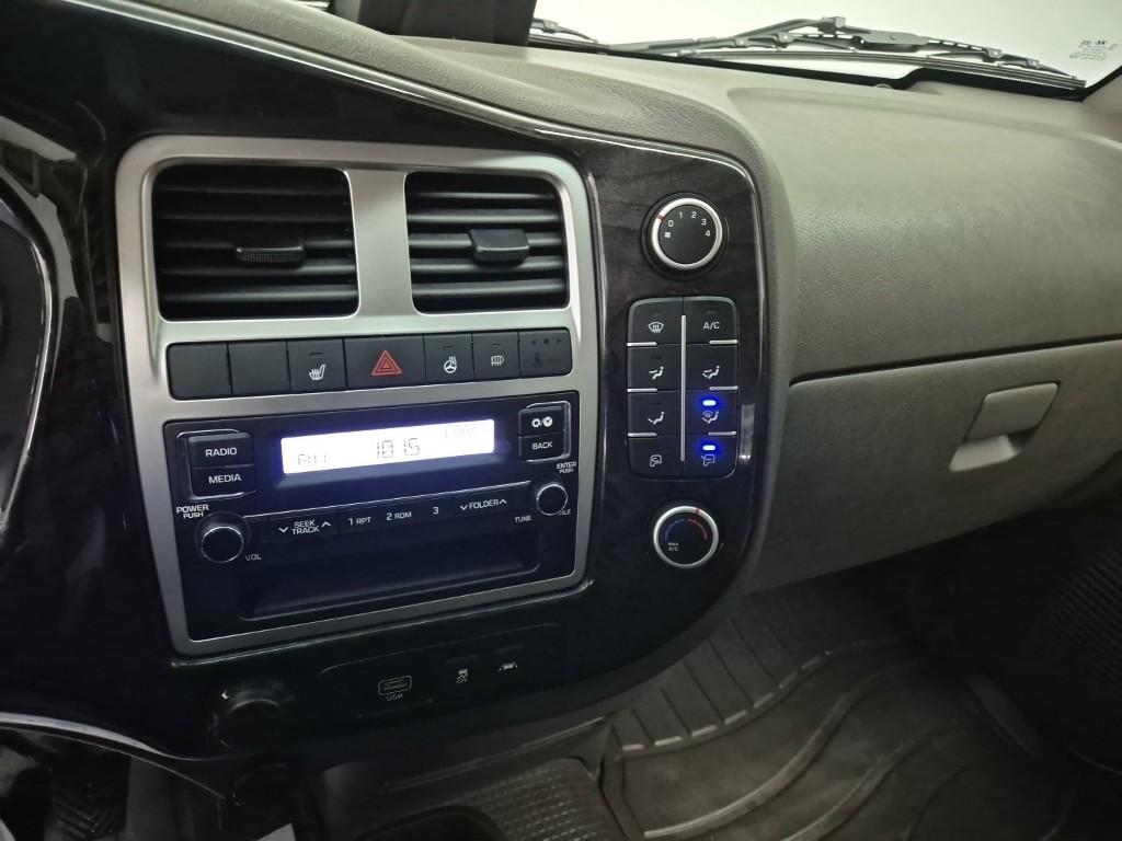 Hyundai Porter II Long Wheelbase Smart Long Wheelbase Double Cab 10