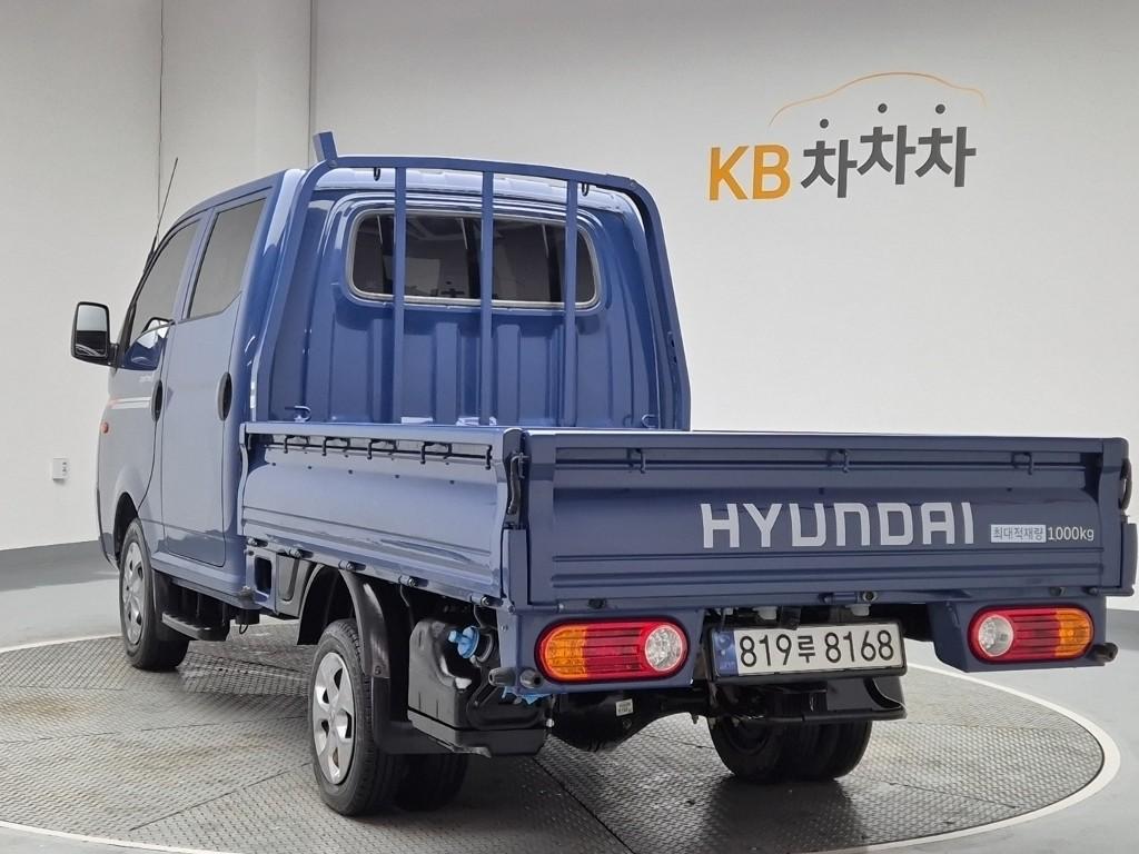 Hyundai Porter II Long Wheelbase Style Long Wheelbase Double Cab 3