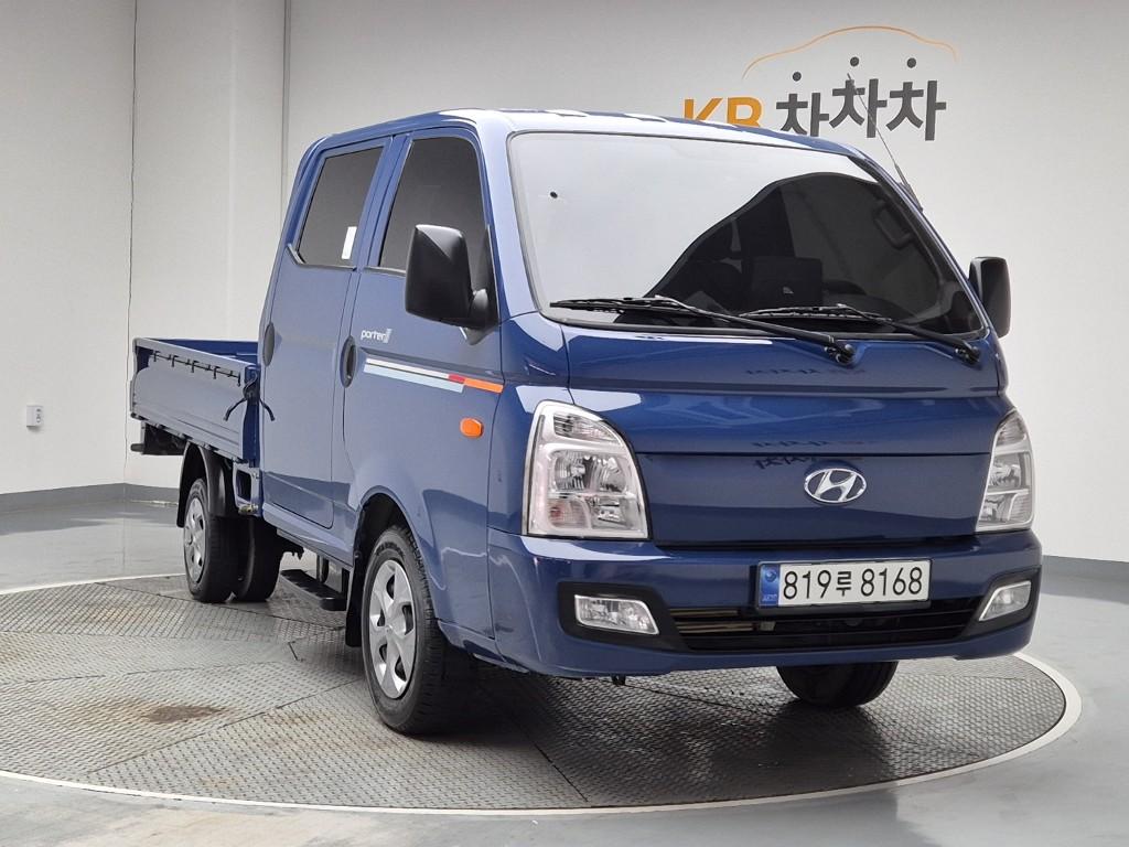 Hyundai Porter II Long Wheelbase Style Long Wheelbase Double Cab 5