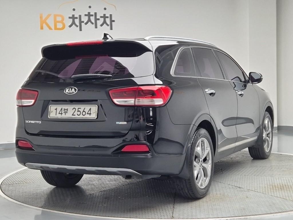 Kia Sorento 2015 photo 3
