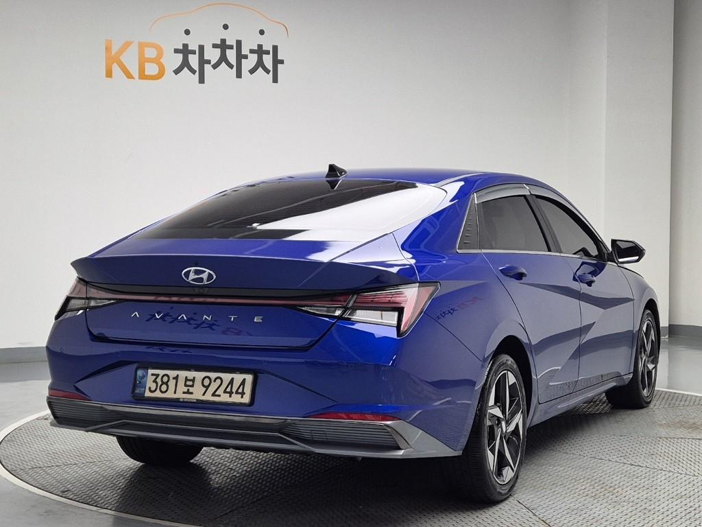 Hyundai Avante 2023 photo 3