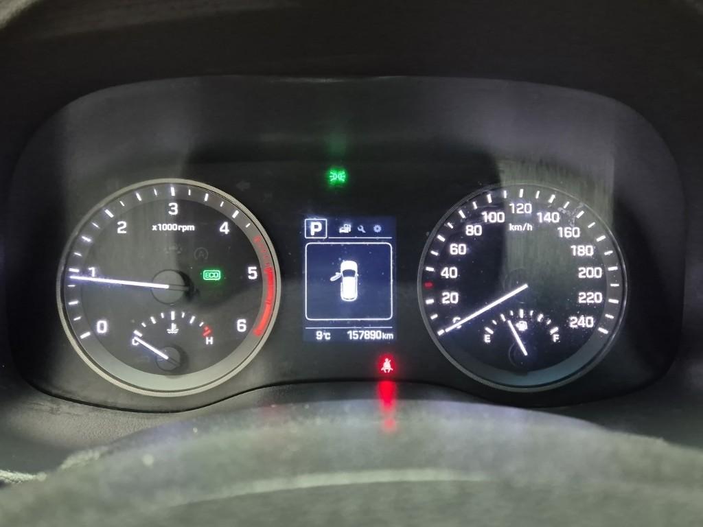 Hyundai Tucson Modern e-VGT UⅡ 1.7 2WD 7