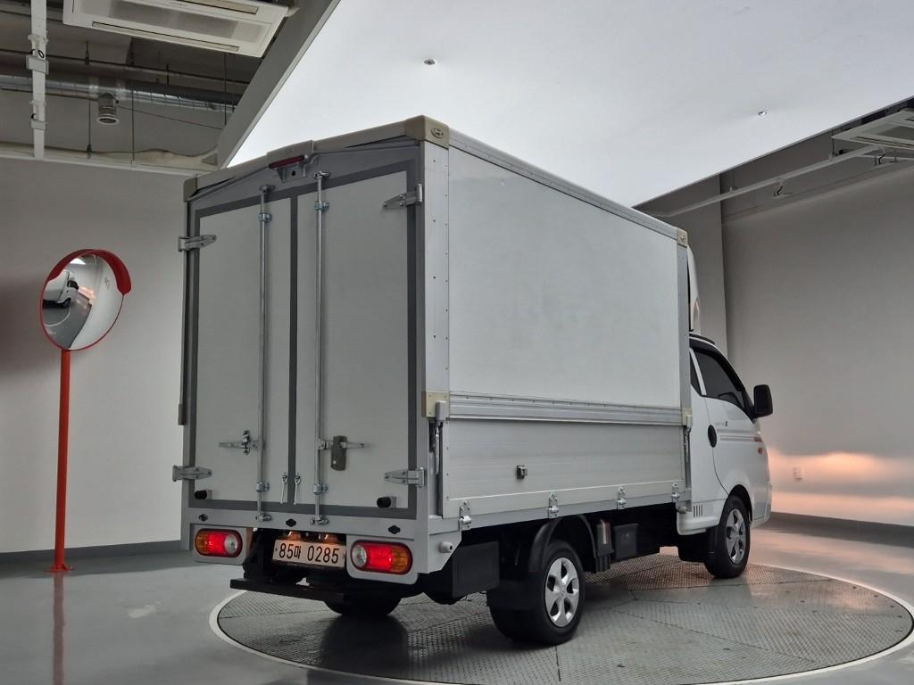 Hyundai Porter II Long Wheelbase Smart Long Wheelbase Super Cab 4