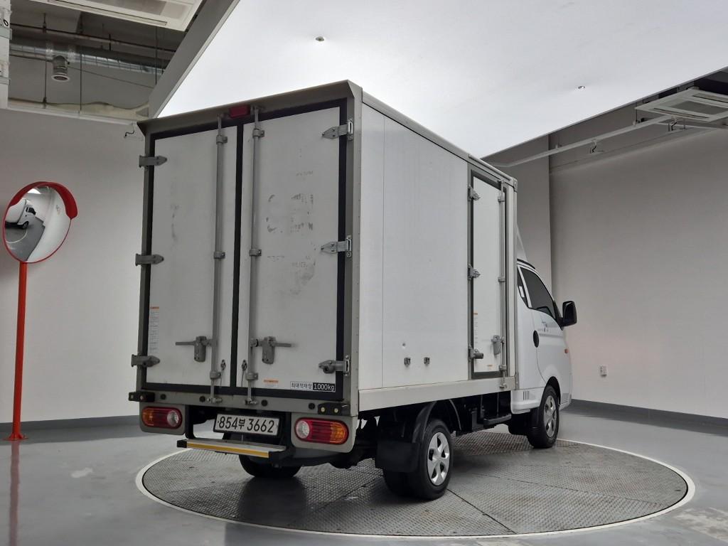 Hyundai Porter II LPG Super Cab LPG High Fixed Floor Long Wheelbase Super Cab 4