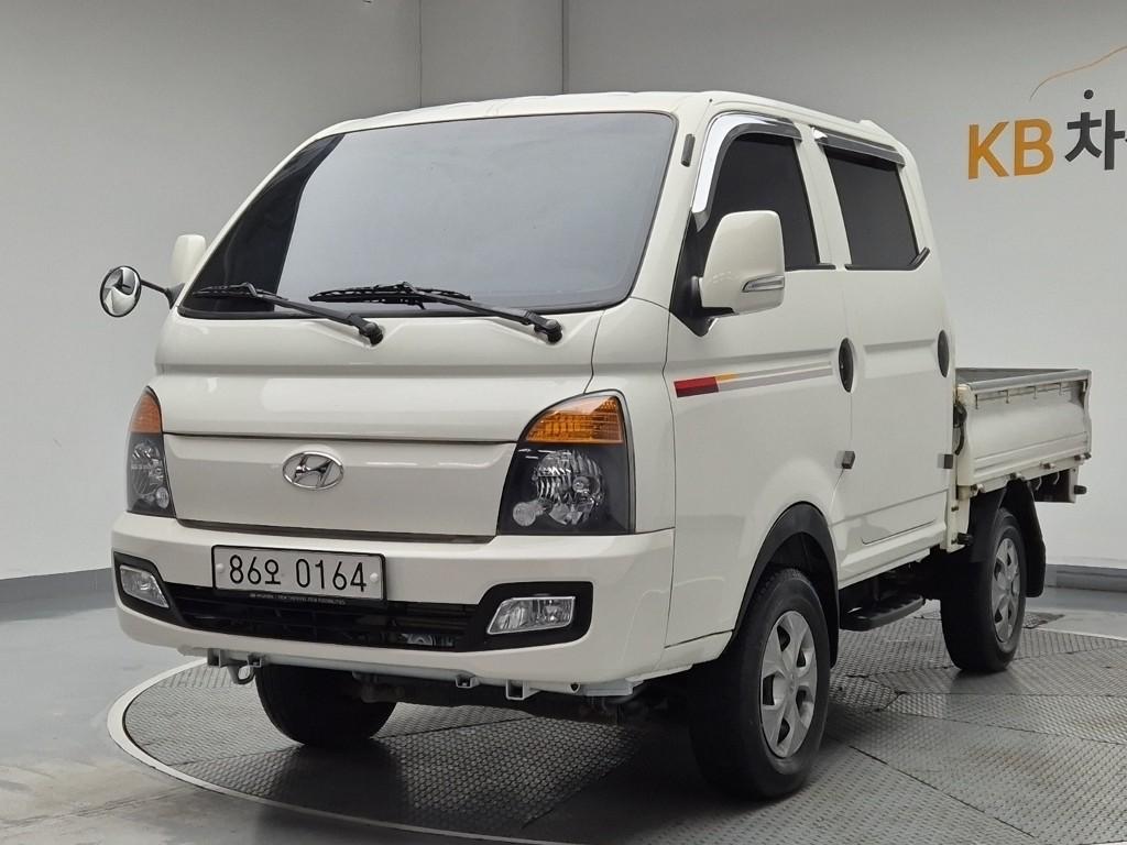 Hyundai Porter II Long Wheelbase Modern Long Wheelbase Double Cab 4WD