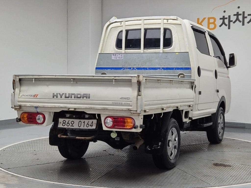Hyundai Porter II Long Wheelbase Modern Long Wheelbase Double Cab 4WD 4