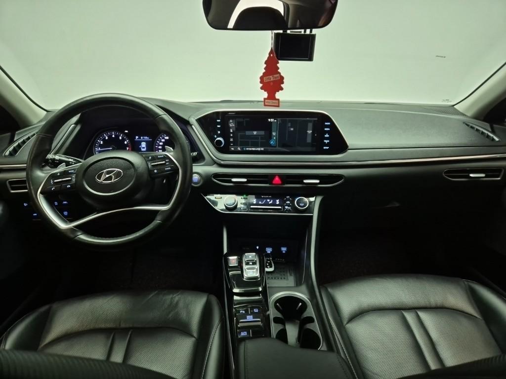 Hyundai Sonata DN8 Premium Family Smart Stream Gasoline 2.0 8