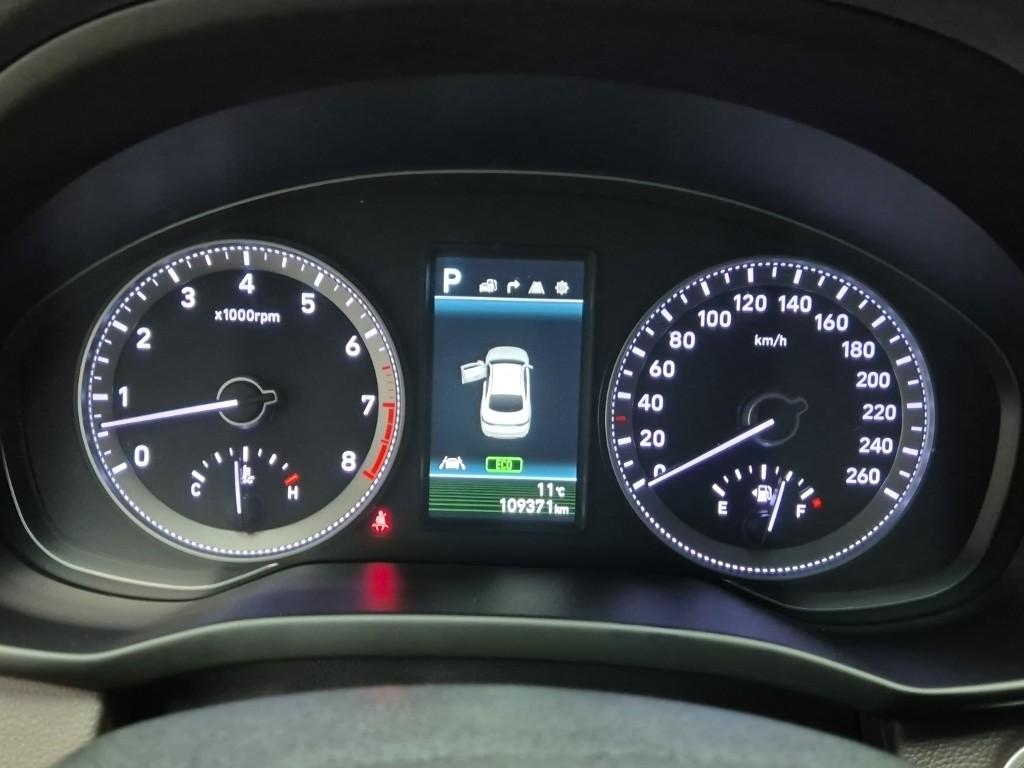 Hyundai Grandeur IG Exclusive Special 3.0 LPi 7