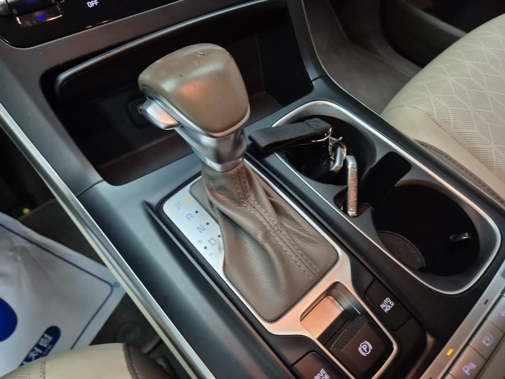 Kia Carnival New KA4 Prestige D2.2 Diesel 9