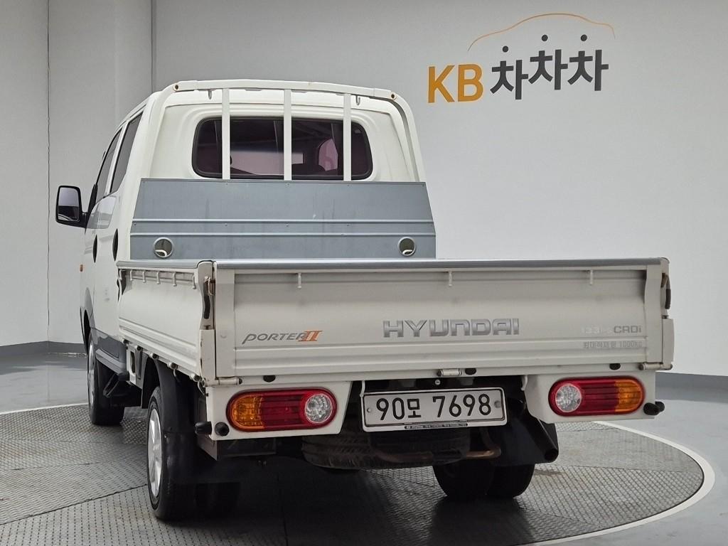 Hyundai Porter II Long Wheelbase Gold Long Wheelbase Double Cab 3