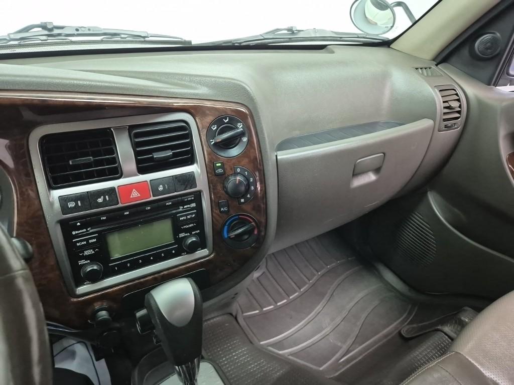 Hyundai Porter II Long Wheelbase Gold Long Wheelbase Double Cab 10