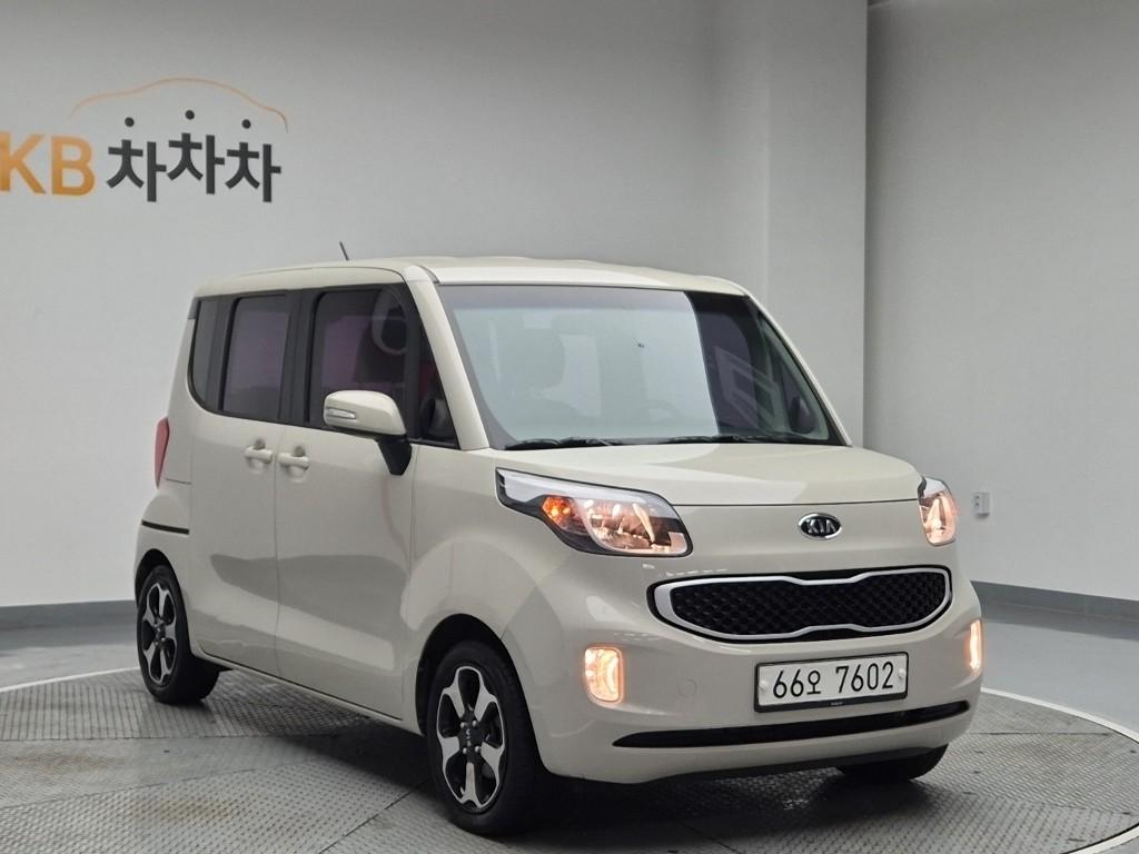 Kia Ray Deluxe Special 1.0 Gasoline 5