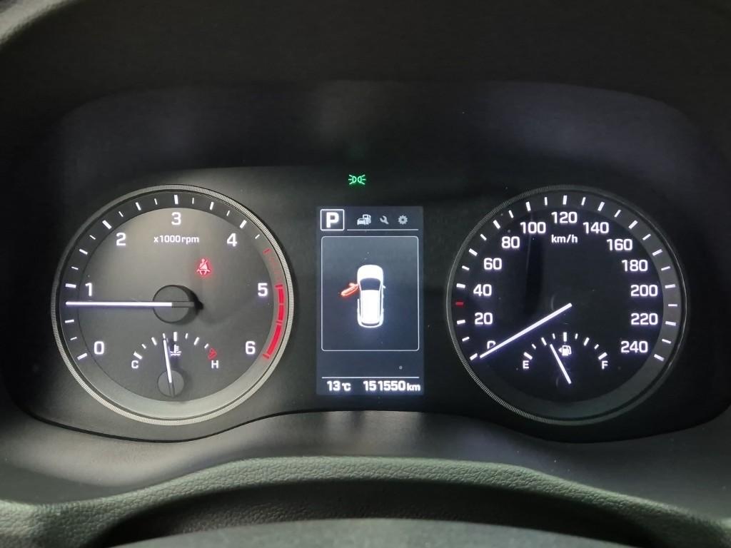 Hyundai Tucson Modern e-VGT UⅡ 1.7 2WD 7