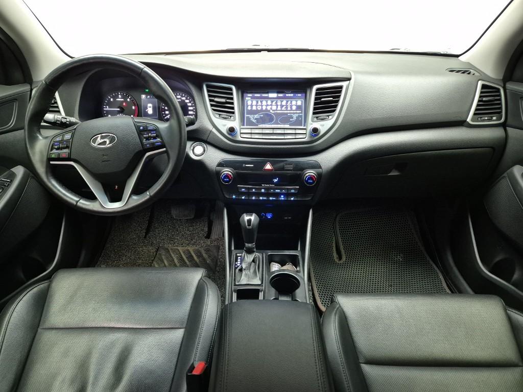 Hyundai Tucson Modern e-VGT UⅡ 1.7 2WD 8