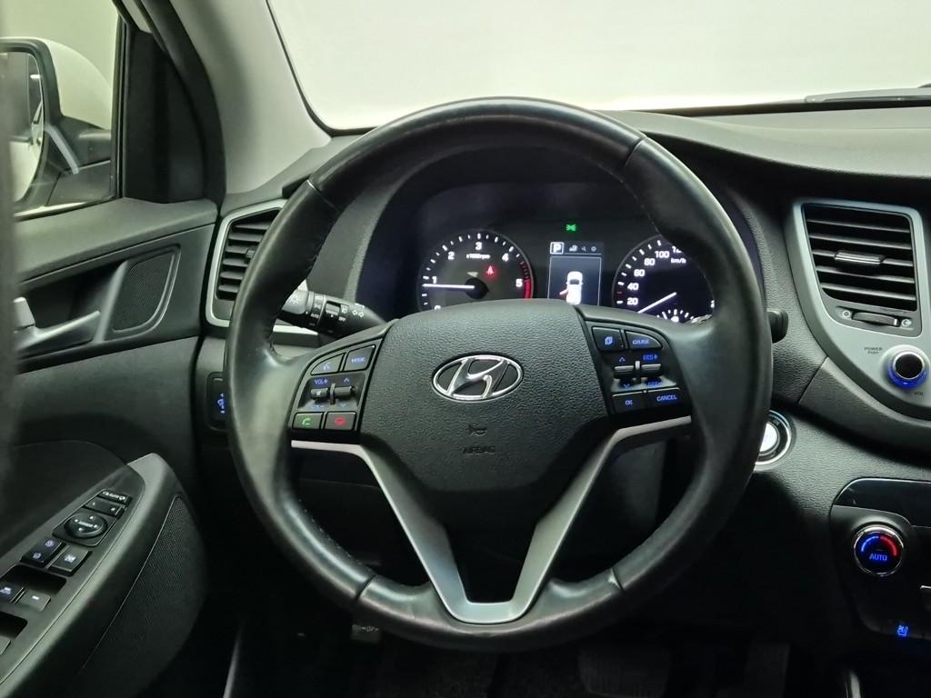 Hyundai Tucson Modern e-VGT UⅡ 1.7 2WD 10