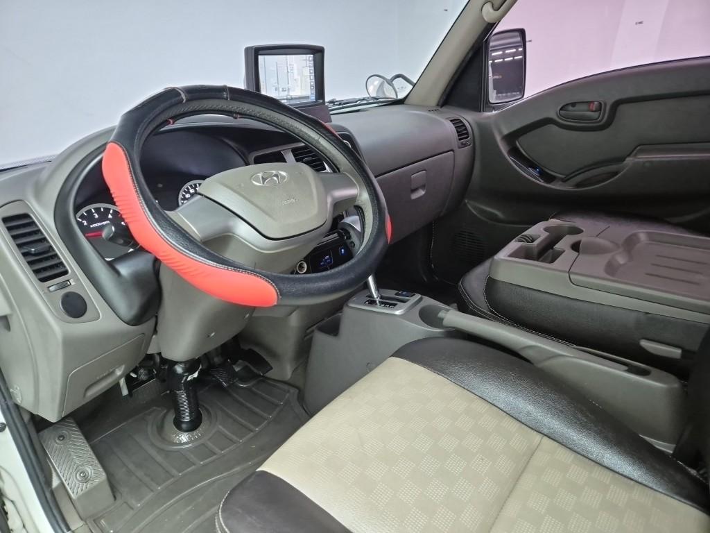 Hyundai Porter II Long Wheelbase Smart Long Wheelbase Super Cab 7